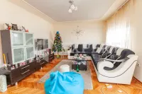 Kuća, Brzi brod — fotografija 3