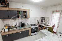 Kuća, Ledena stena — fotografija 7