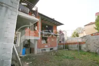 Kuća, Centar — fotografija 1