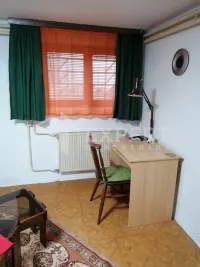 Kuća, Centar — fotografija 18
