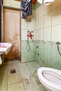 Kuća, Trošarina — fotografija 15