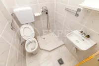 Kuća, Gornja Toponica — fotografija 21
