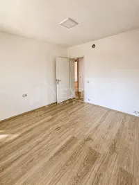 Poslovni prostor, Centar — fotografija 2