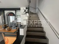 Poslovni prostor, Crveni pevac — fotografija 1