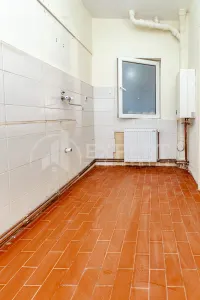 Poslovni prostor, Filozofski fakultet — fotografija 24