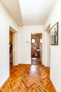 Kuća, Kalač brdo — fotografija 7