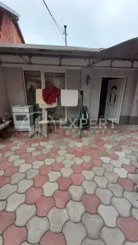 Kuća, Crveni Krst — fotografija 16