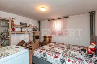 Kuća, Novo selo — fotografija 22