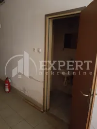 Poslovni prostor, Centar — fotografija 2