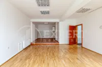 Poslovni prostor, Crveni pevac — fotografija 3