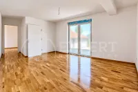 Stan, Kalač brdo — fotografija 8